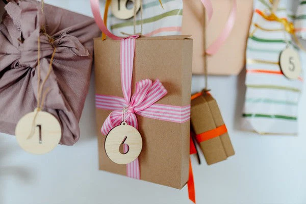 Cardboard Gift Boxes